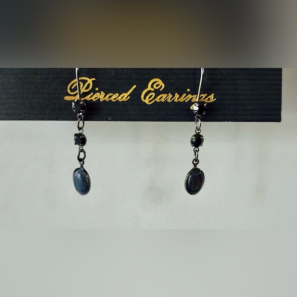 Jewels by Park Lane Earrings - Picture 2 of 3